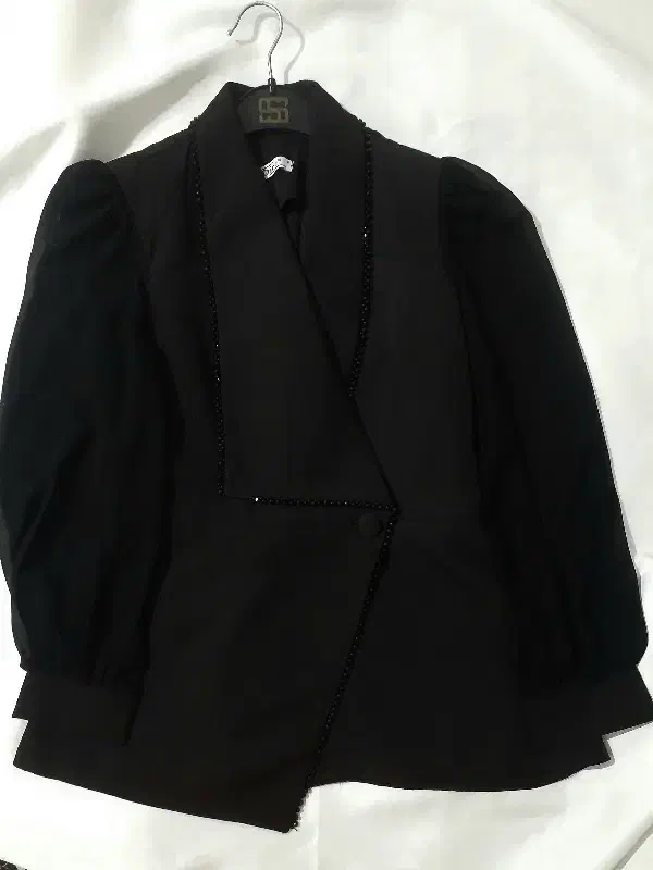 کت مجلسی|لباس|اردبیل, |دیوار