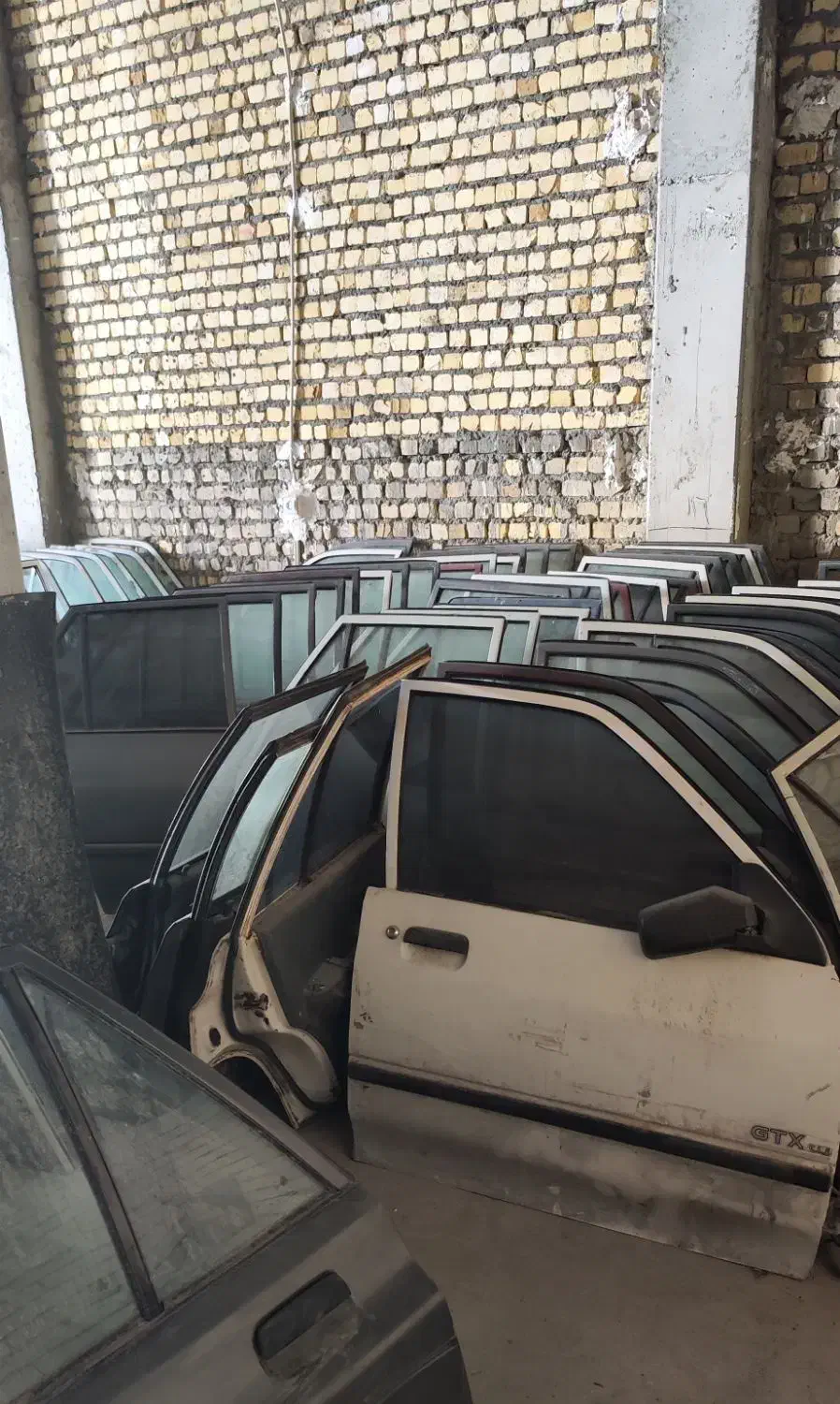 درب استوک خودرو|قطعات یدکی و لوازم جانبی|خمینیشهر, |دیوار