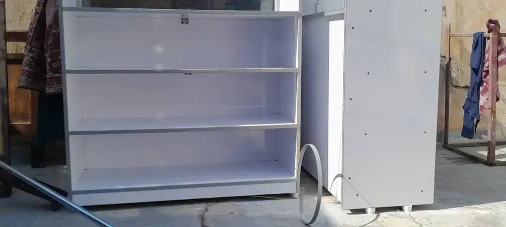 ام دی اف دکور موبایل فروشی  نو به قیمت توافقی|بوفه، ویترین، کنسول|باغ ملک, |دیوار