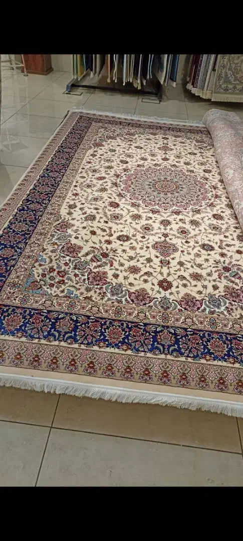 فرش ماشینی ابریشم بافت|فرش|اصفهان, فرهنگیان|دیوار