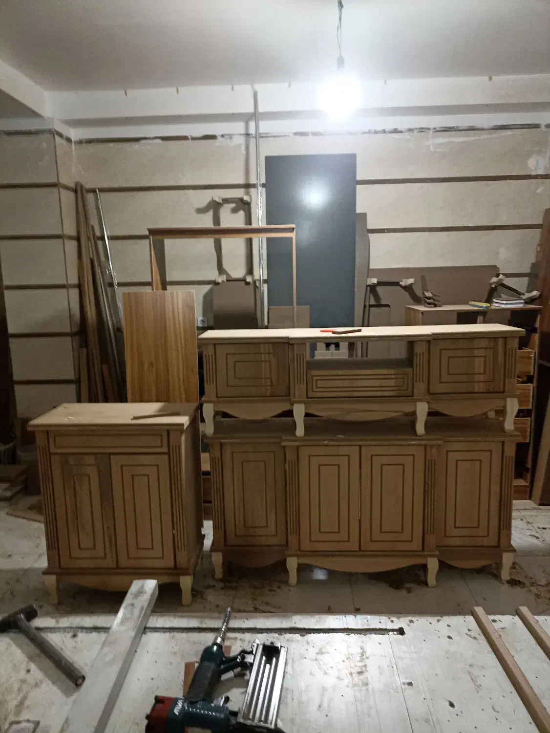 میز تی وی و آینه کنسول|میز تلویزیون|ملایر, |دیوار