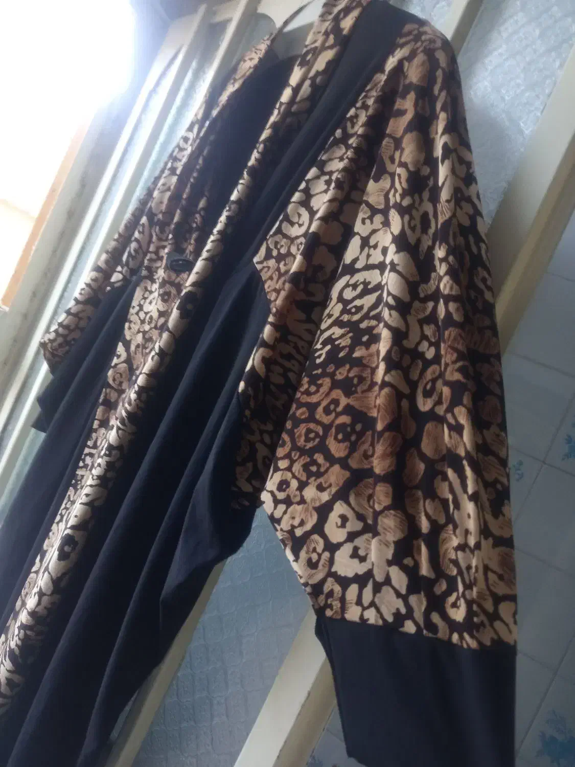 لباس|لباس|کازرون, |دیوار