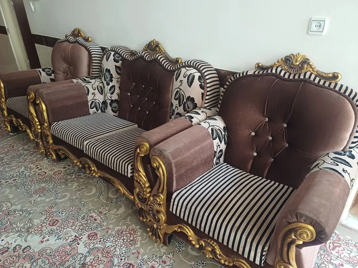 مبل راحتی تمیز|مبلمان خانگی و میز عسلی|سبزوار, غرب نیروگاه|دیوار