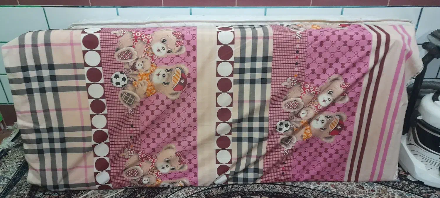 تشک|تشک تختخواب|بوئین و میاندشت, |دیوار