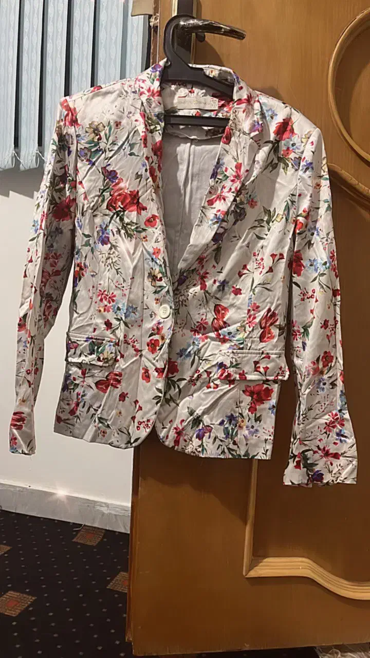 تعدادی لباس با قیمت مناسب|لباس|اسلامآباد غرب, |دیوار