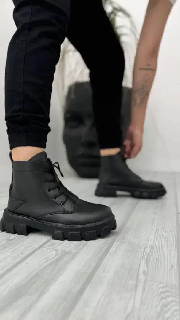 تولیدی نیم بوت آیلار زنانه|کیف، کفش، کمربند|بهارستان, |دیوار