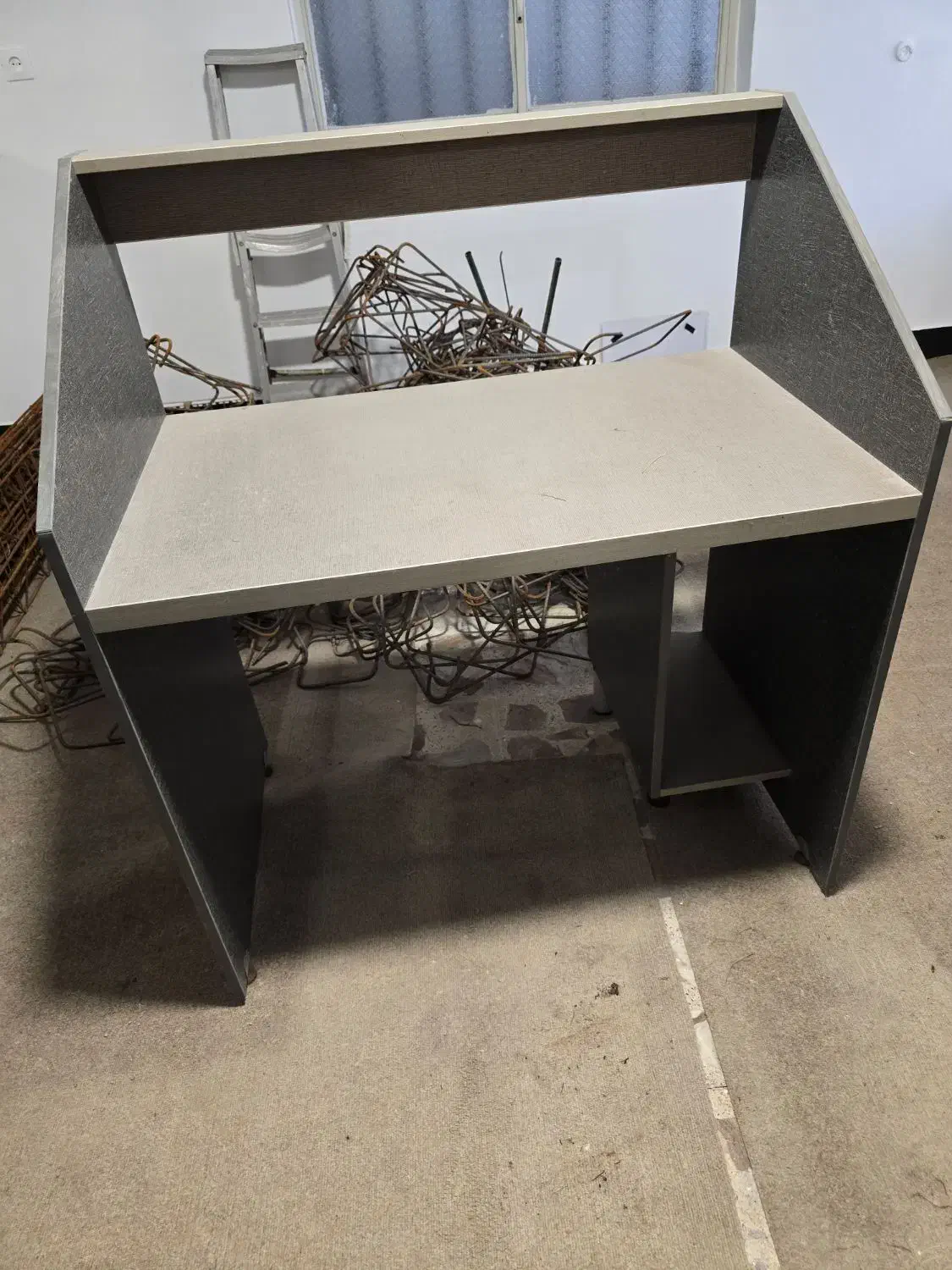 میز کامپیوتر ام دی اف، تعداد ۱۰ به بالا با تخفیف|میز تحریر و کامپیوتر|محمودآباد, |دیوار