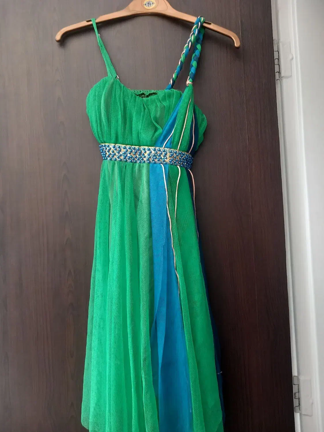 لباس مجلسی|لباس|حمیدیا, |دیوار