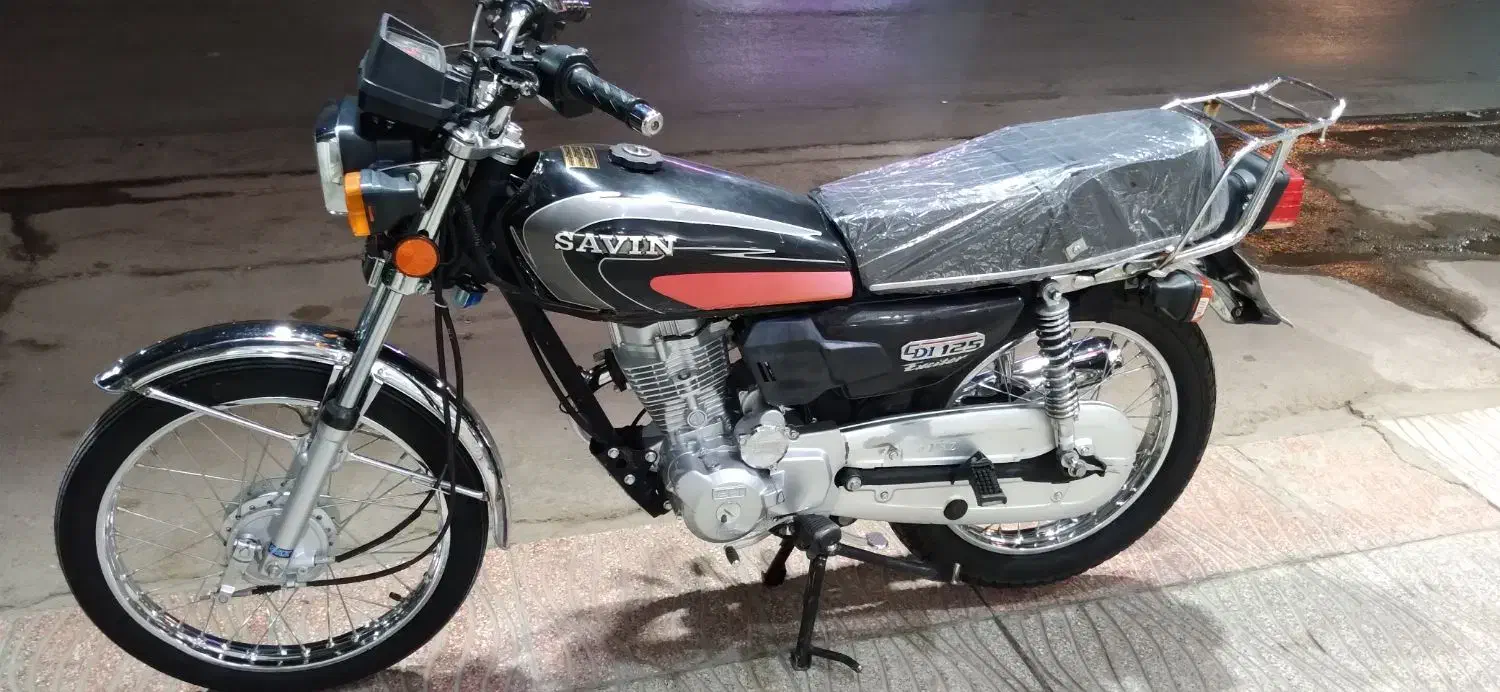 ساوین۱۲۵. تی وی اس ۱۵۰ .اپاچی ۱۸۰.کلیک ۱۵۰|موتورسیکلت|میبد, |دیوار