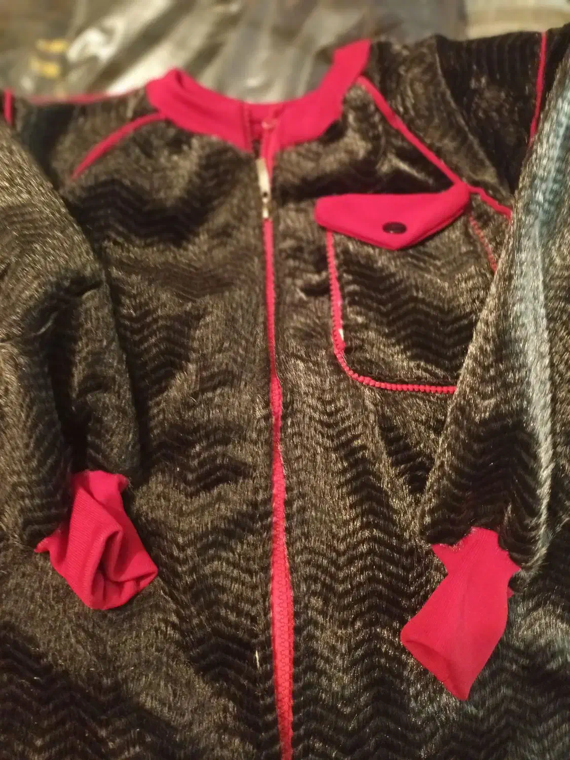 شالو کلاه وژاکت|لباس|کلیائی, |دیوار