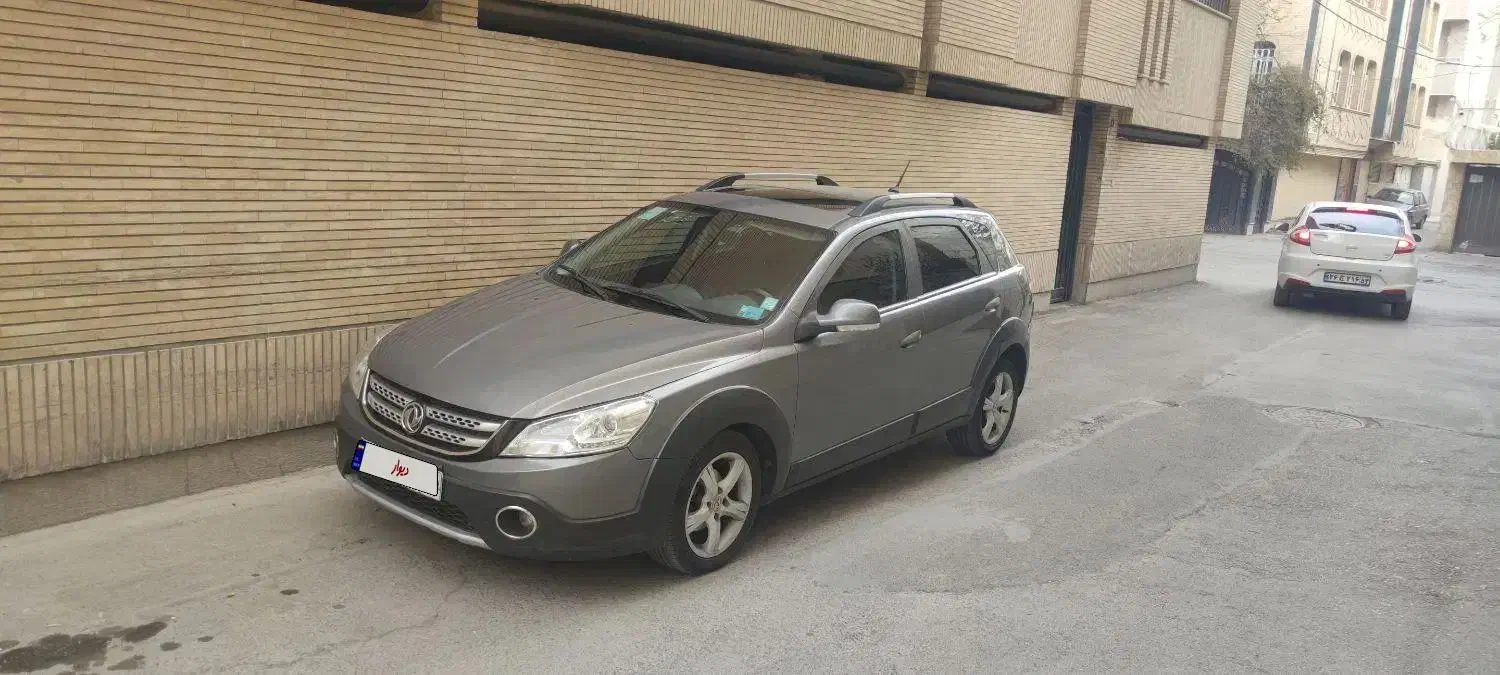 اچ سی کراس 97 بیرنگ|خودرو سواری و وانت|اصفهان, چرخاب|دیوار