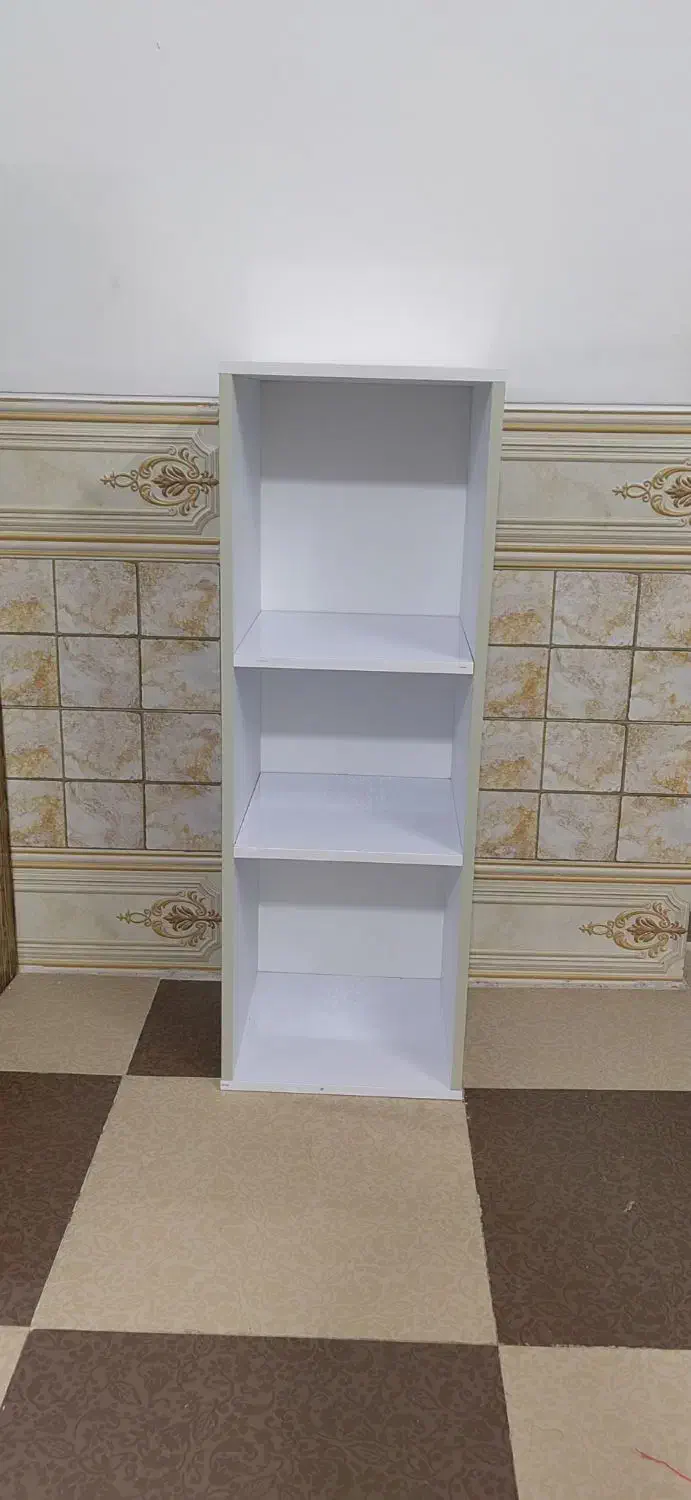 تعدادی کمد و میز نو مفت|جاکفشی، کمد، دراور|کرمان, |دیوار