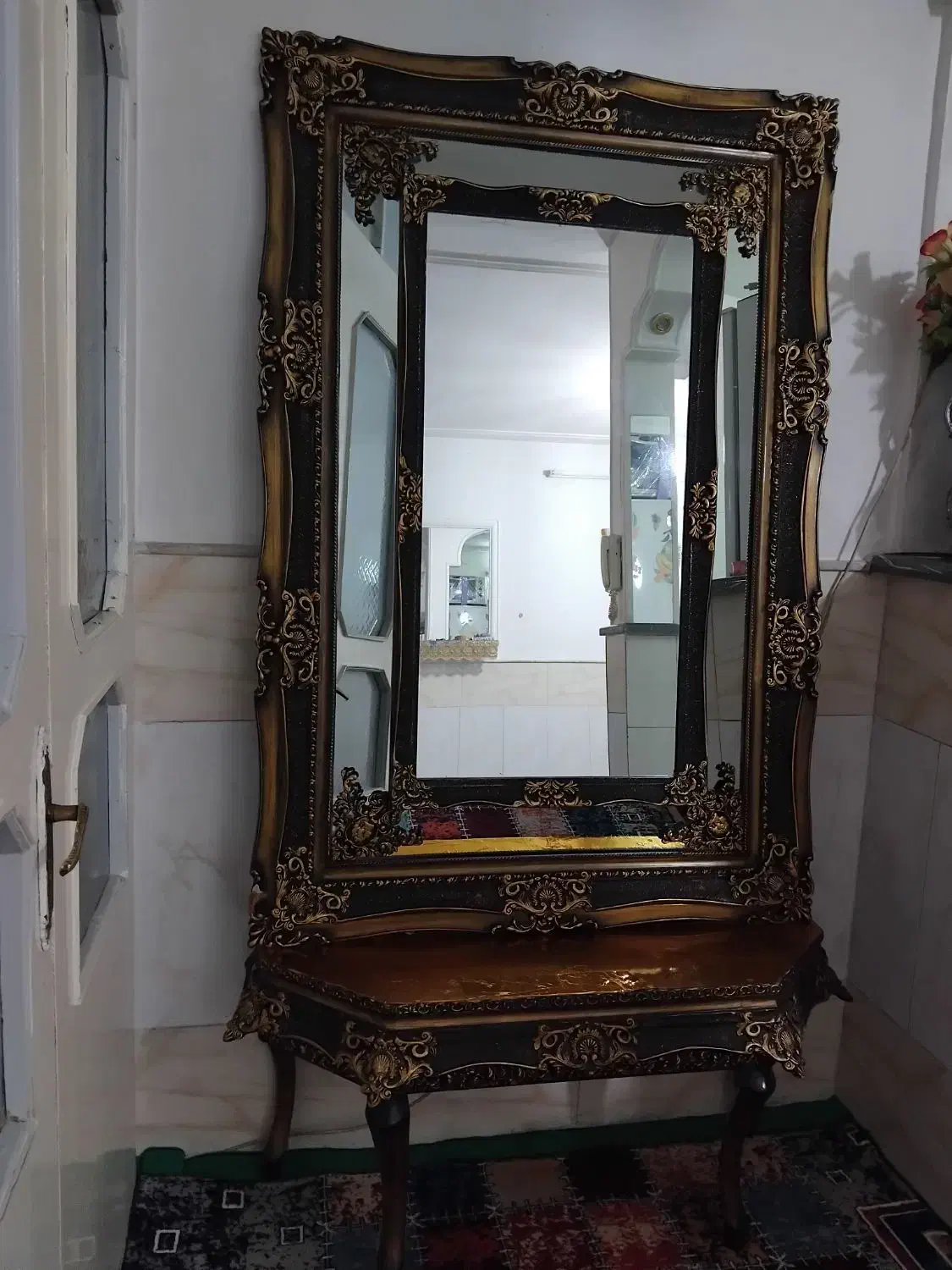 اینه ومیز محکم|بوفه، ویترین، کنسول|قم, علی آباد|دیوار