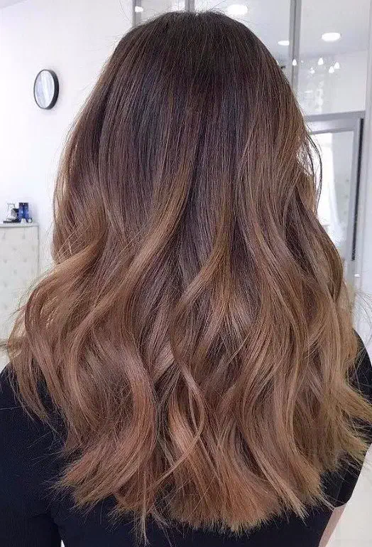 مدل رنگ و لایت مو|خدمات آرایشگری و زیبایی|بروجن, |دیوار