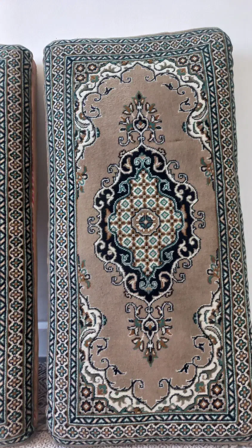 پشتی|پشتی|فولادشهر, B1|دیوار