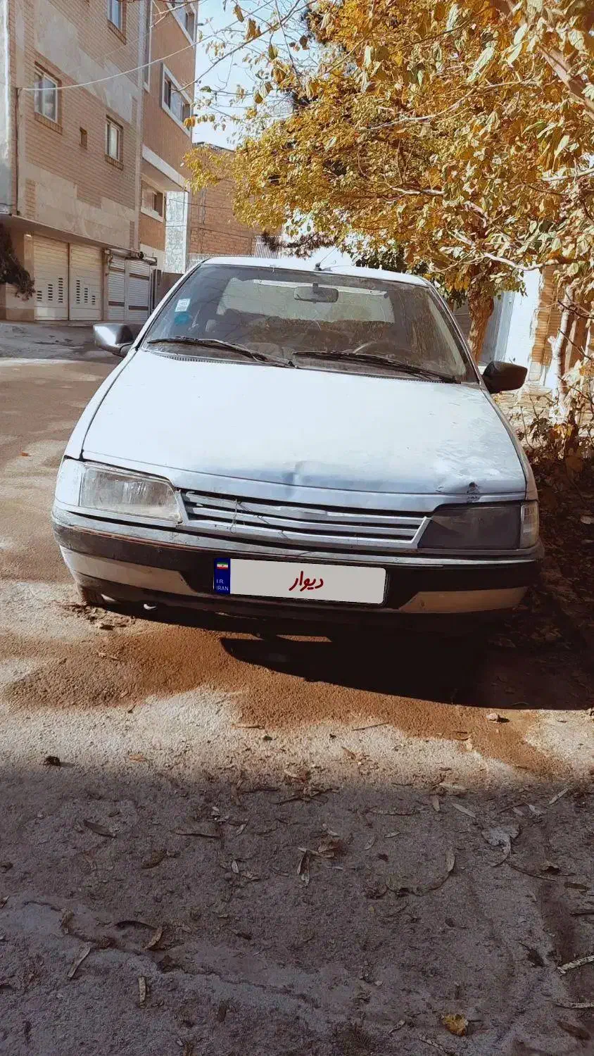 ۴۰۵ نقره ای مدل ۸۵|خودرو سواری و وانت|اصفهان, شهرک امام زمان|دیوار