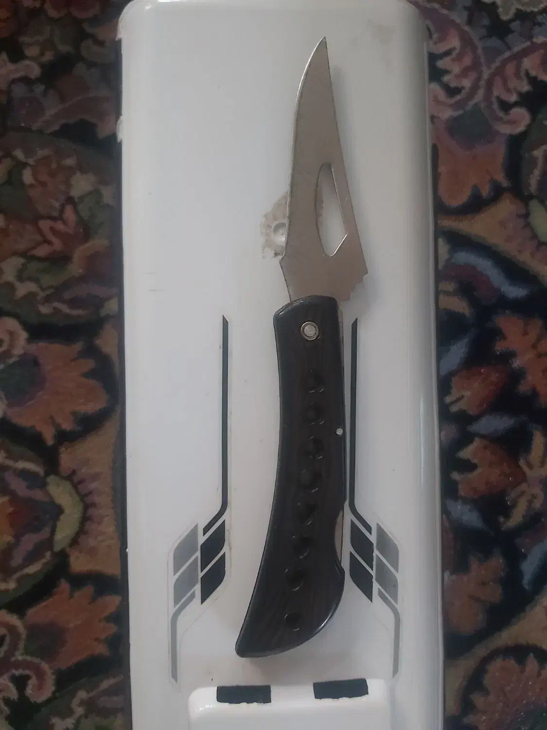 چاقودستی|کلکسیون اشیاء عتیقه|شاهین‌شهر, گرگاب|دیوار