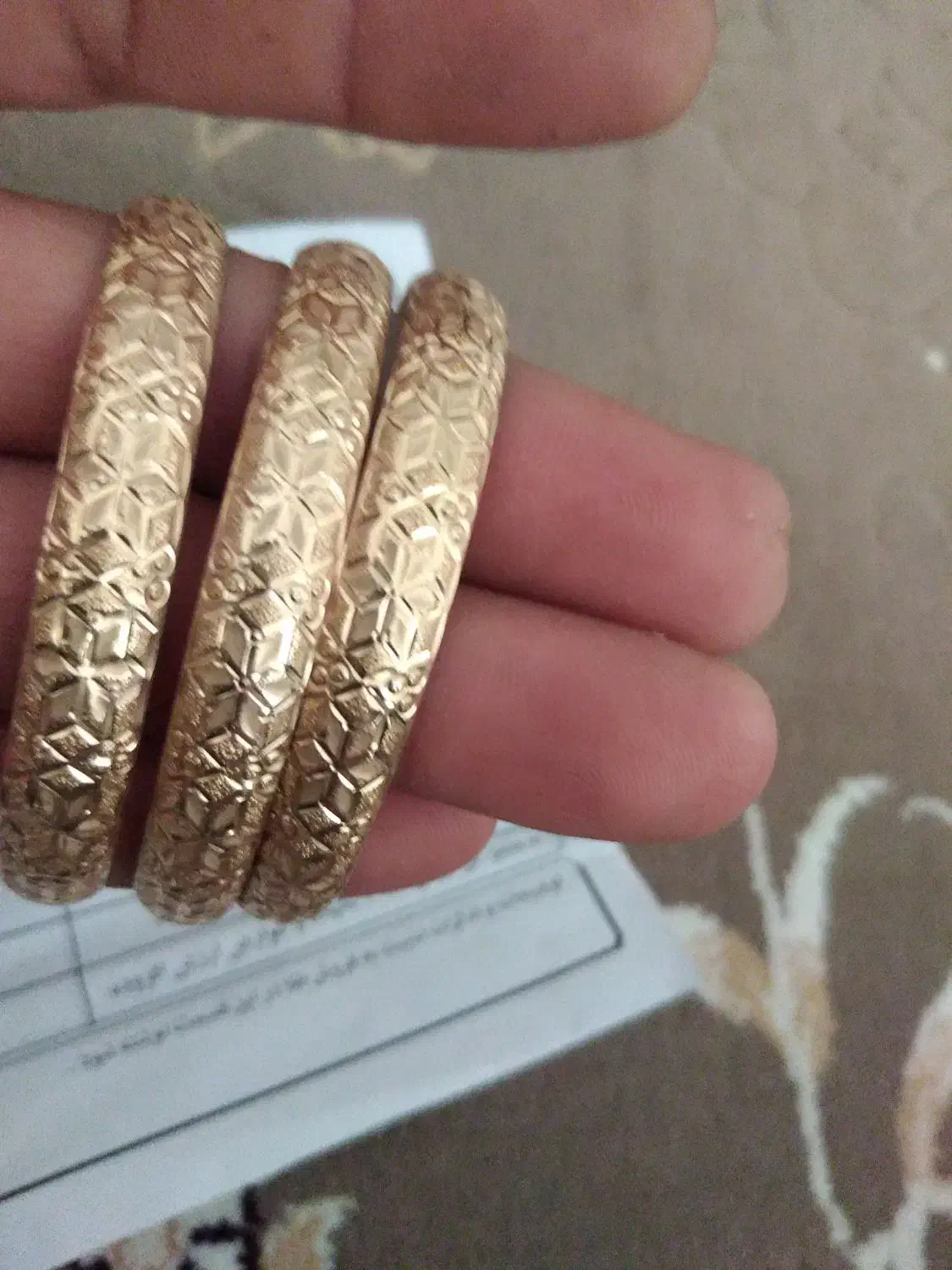 طلای سالم و بدون شکستگی 150 بالای تابلو|جواهرات|برازجان, |دیوار