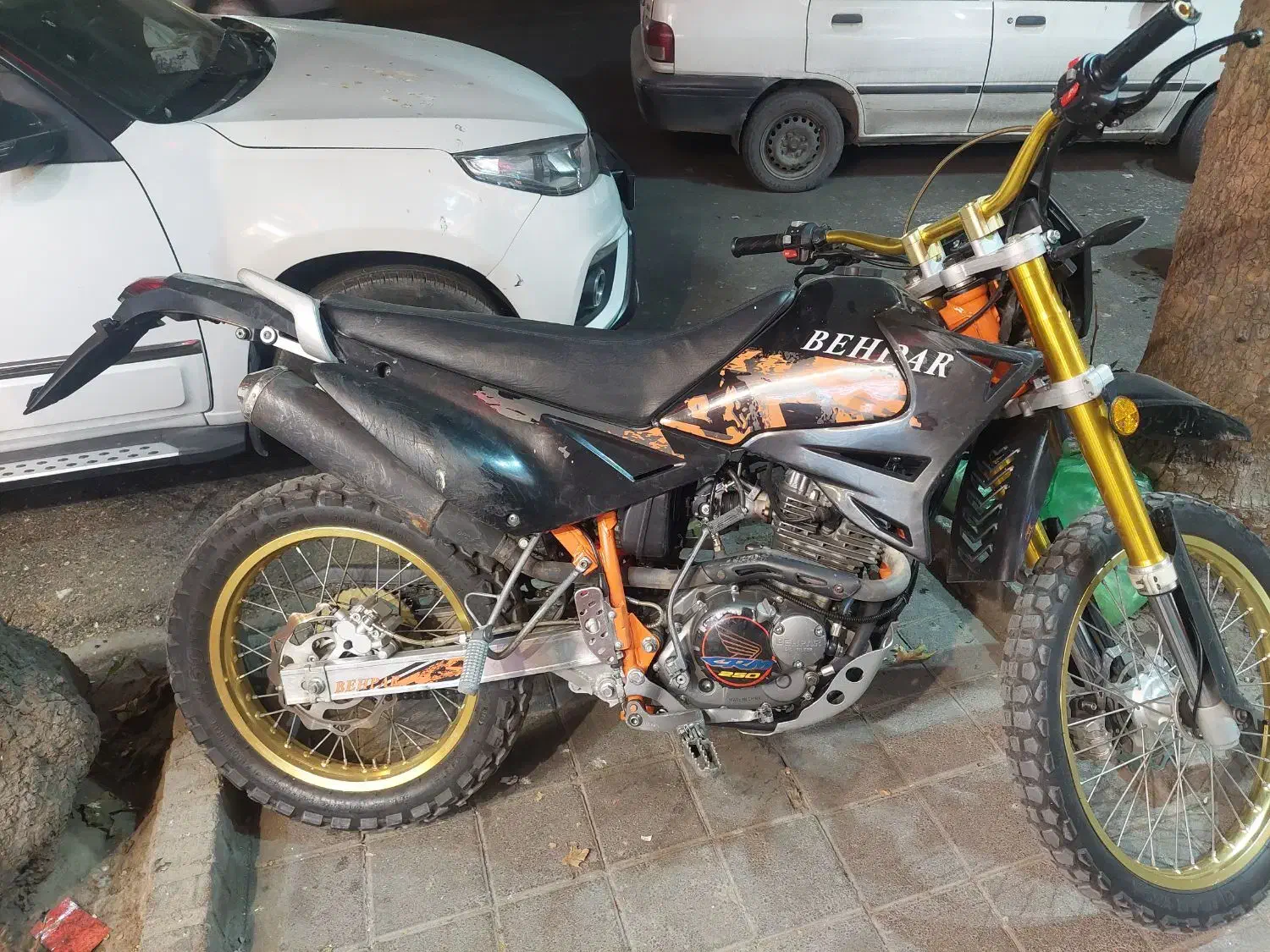 تریل بهپر۲۰۰|موتورسیکلت|مشهد, نوید|دیوار