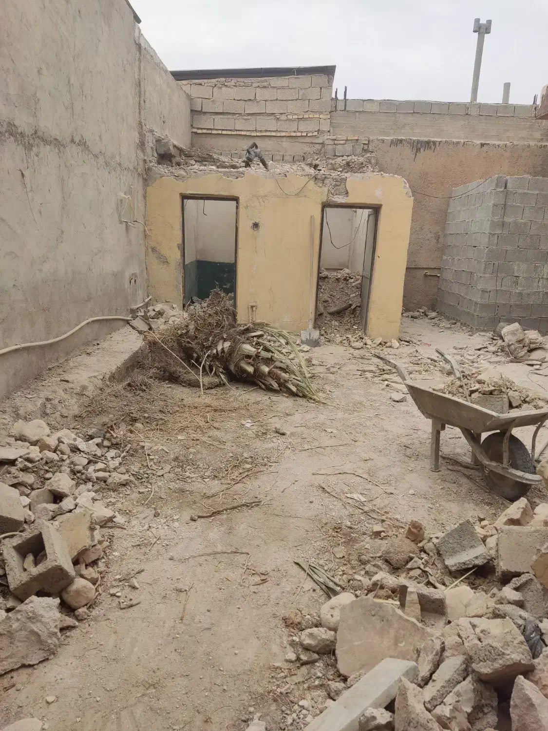 انواع تخریب|خدمات پیشه و مهارت|برازجان, |دیوار