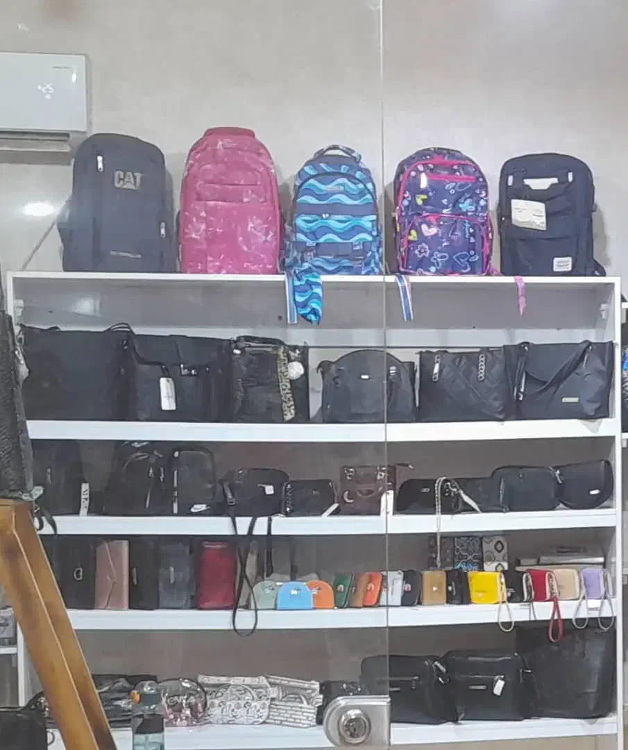 باکس فروشگاهی تمام ام دی اف|فروشگاه و مغازه|فسا, |دیوار