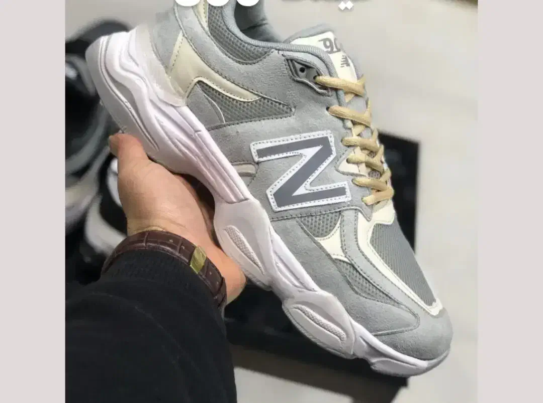 فروش انواع کوش ژیر قیمت کل بازار ۲۰۰هزار ژیر قیمت|کیف، کفش، کمربند|مریوان, |دیوار