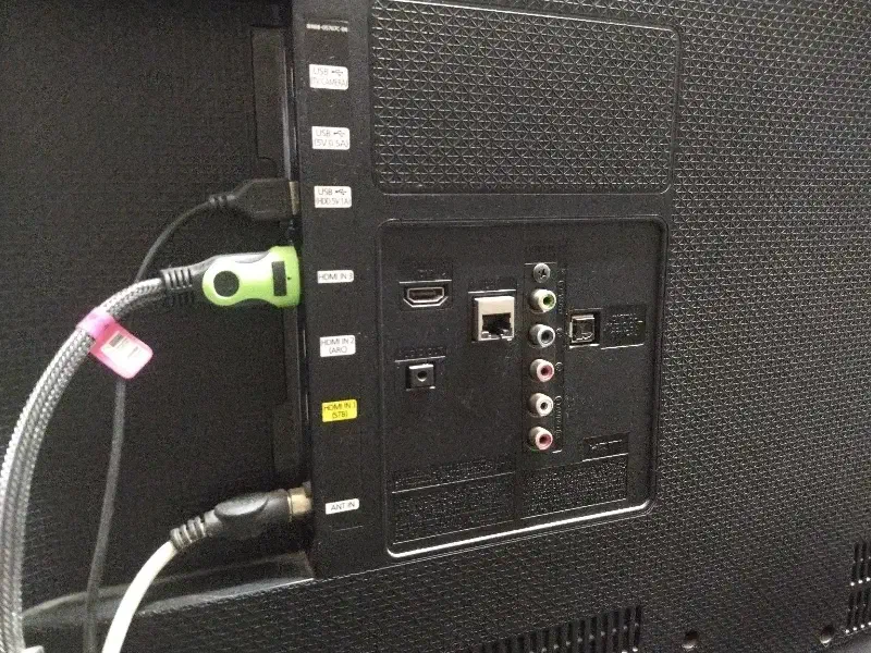 تلویزیون ۴۸ اینچ|تلویزیون و پروژکتور|مشهد, فاطمیه|دیوار