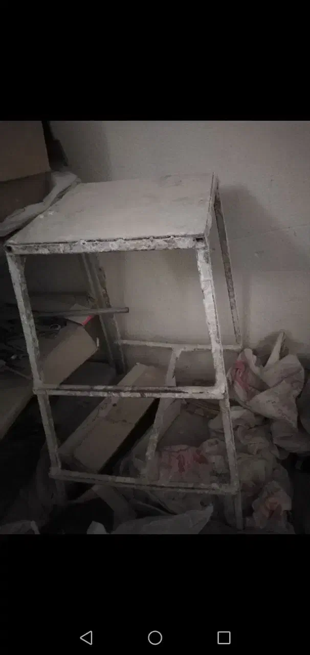 چهار پایه و نردبان فلزی سنگین بنایی|مصالح و تجهیزات ساختمان|اندیشه, اندیشه فاز ۴|دیوار