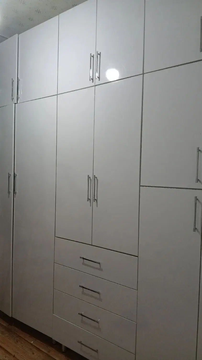 کابینت ویهان|جاکفشی، کمد، دراور|چهارباغ, |دیوار