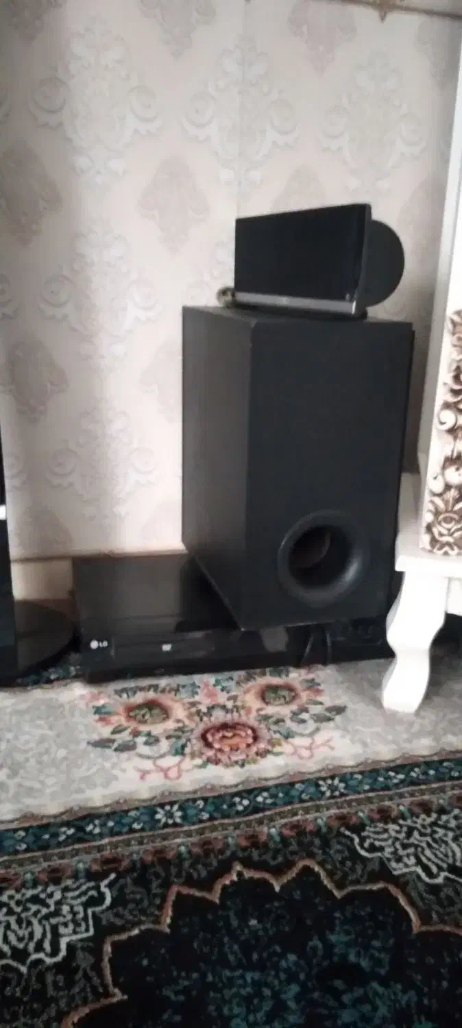 فروشی|تلویزیون و پروژکتور|قرچک, داوود آباد|دیوار