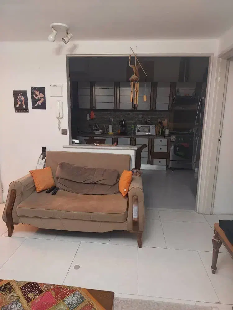 ۱۳۰ متر * طبقه ی اول و دوم موجود * ۱۲ فروردین