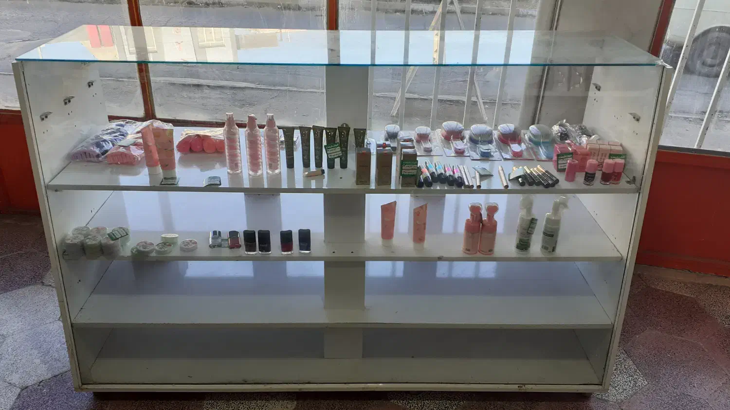 ویترین|بوفه، ویترین، کنسول|نیشابور, بنیاد شهید|دیوار