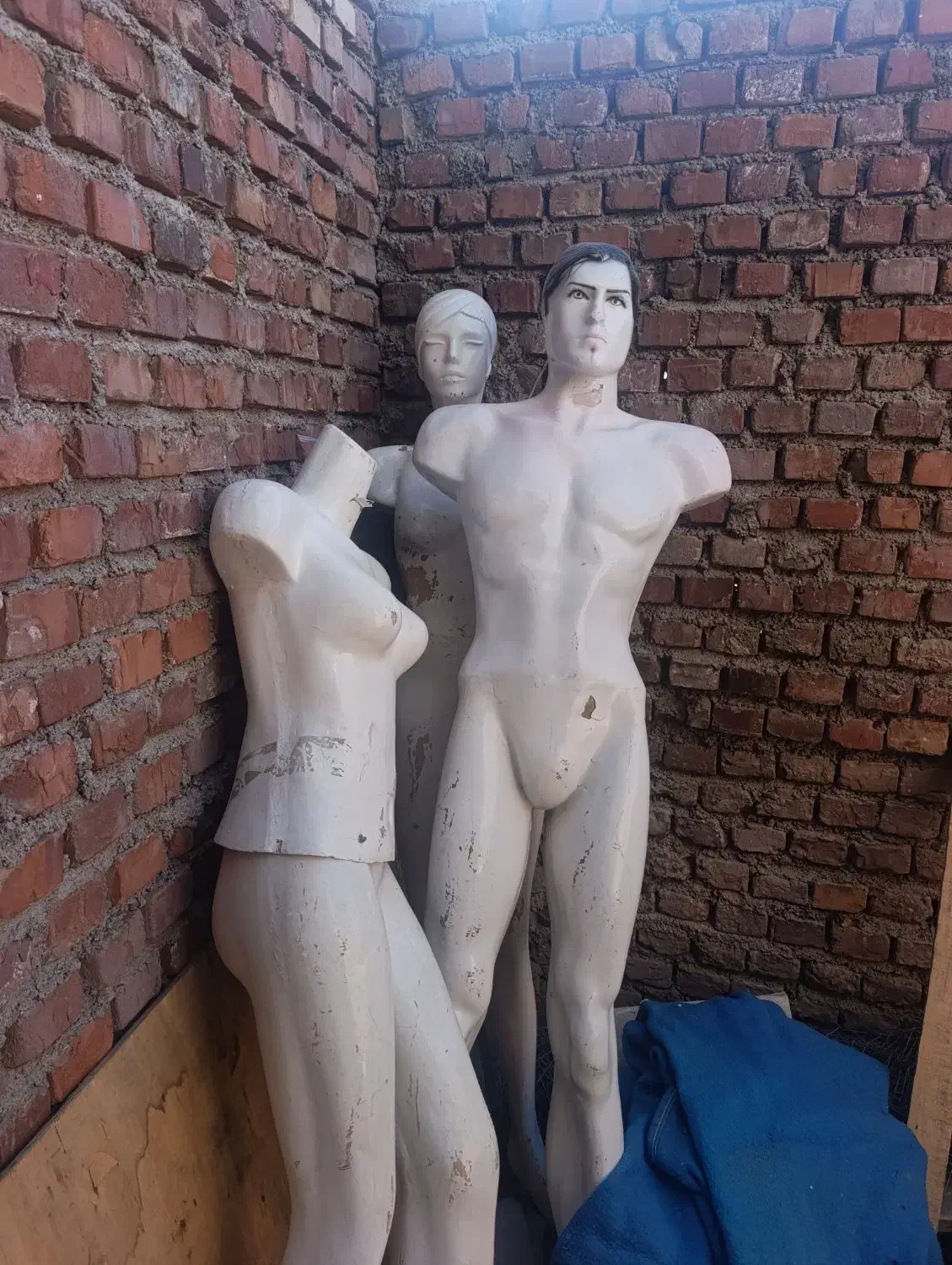 مانکن|فروشگاه و مغازه|نهبندان, |دیوار