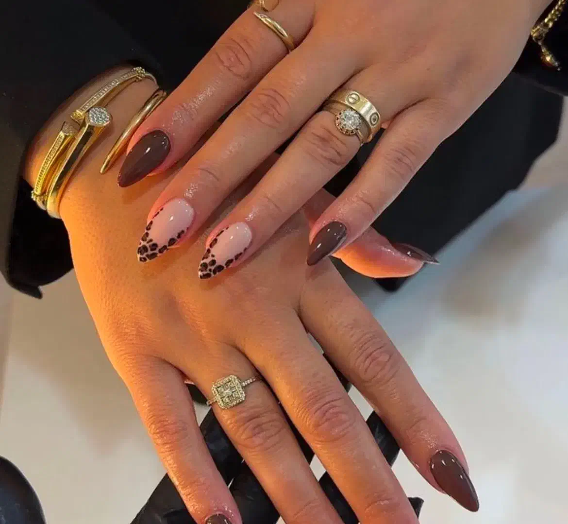 مدل ناخن|خدمات آرایشگری و زیبایی|رشت, لاکانی|دیوار