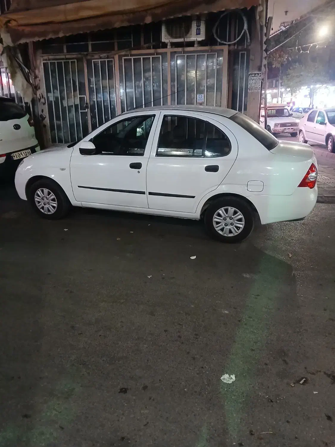 تیباصندوق دار ۱۴۰۰|خودرو سواری و وانت|بناب, |دیوار