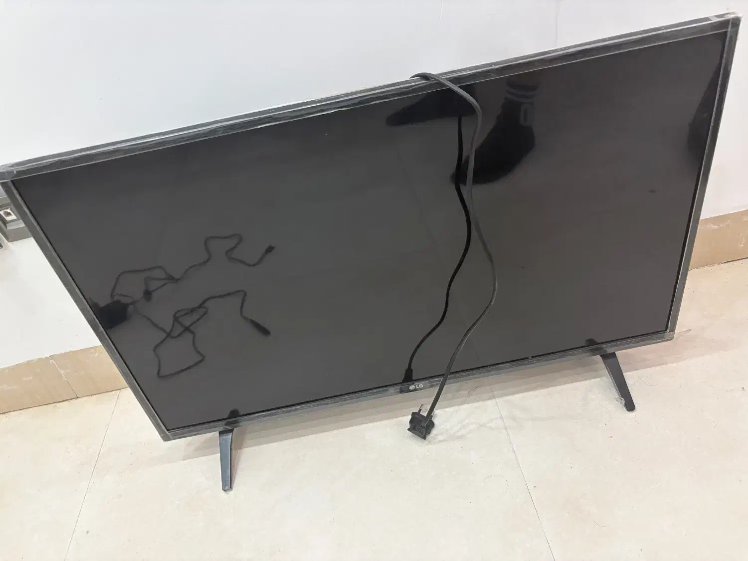 تلویزیون LG|تلویزیون و پروژکتور|بوشهر, |دیوار