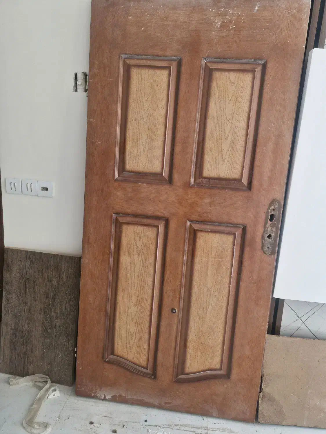 دو عدد درب چوبی در حد نو|مصالح و تجهیزات ساختمان|شاهینشهر, خانه کارگر|دیوار