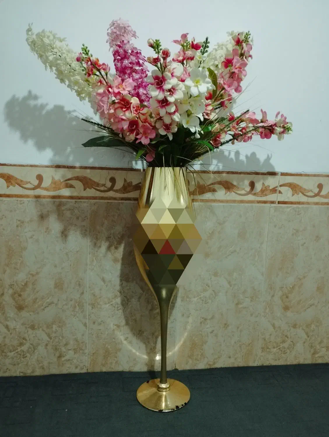 گل و گلدان|گل مصنوعی|فامنین, |دیوار