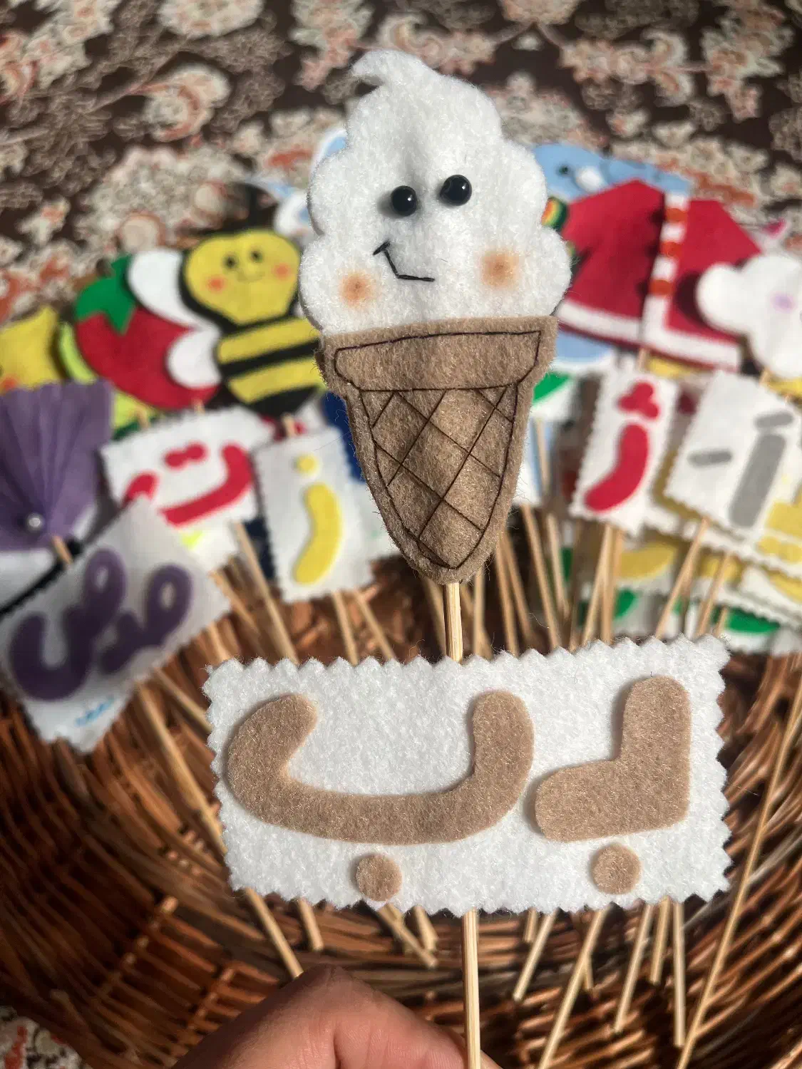 گیفتهای کمک آموزشی نشانه مخصوص کلاس اول|لوازم التحریر|تنکابن, |دیوار