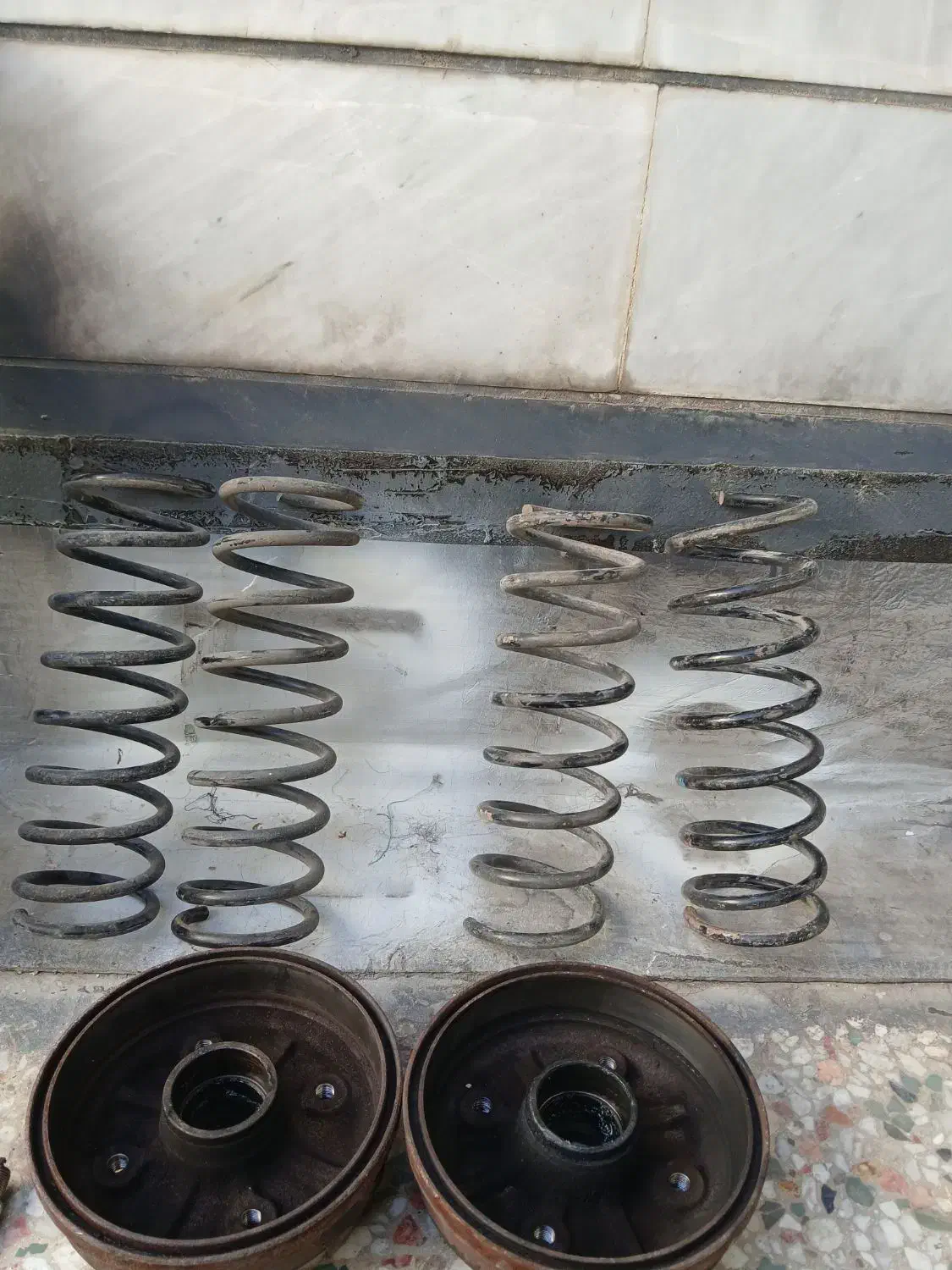 تعدادی لوازم پراید وپژو ، قفس مرغ و خروس پرنده|قطعات یدکی و لوازم جانبی|خرمآباد, |دیوار