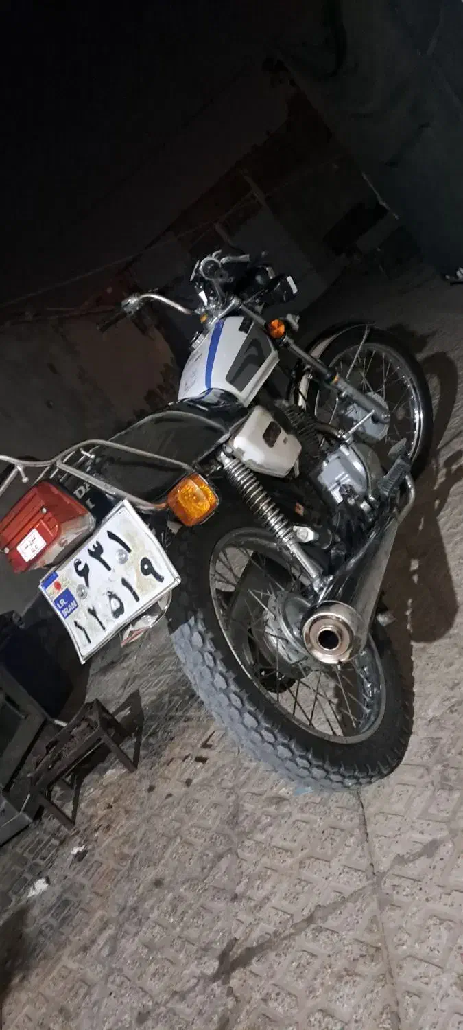 موتور هندا ۱۲۵بهرو|موتورسیکلت|شاهین‌شهر, گزبرخوار|دیوار