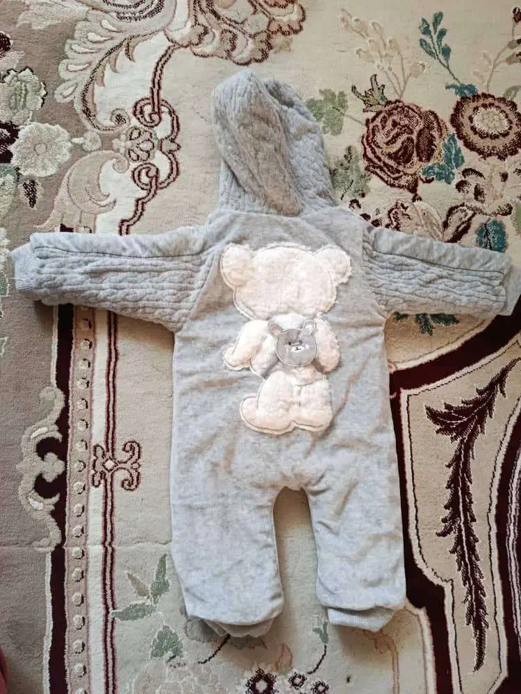 لباس وکلاه گرم نوزادی|کفش و لباس بچه|استهبان, |دیوار