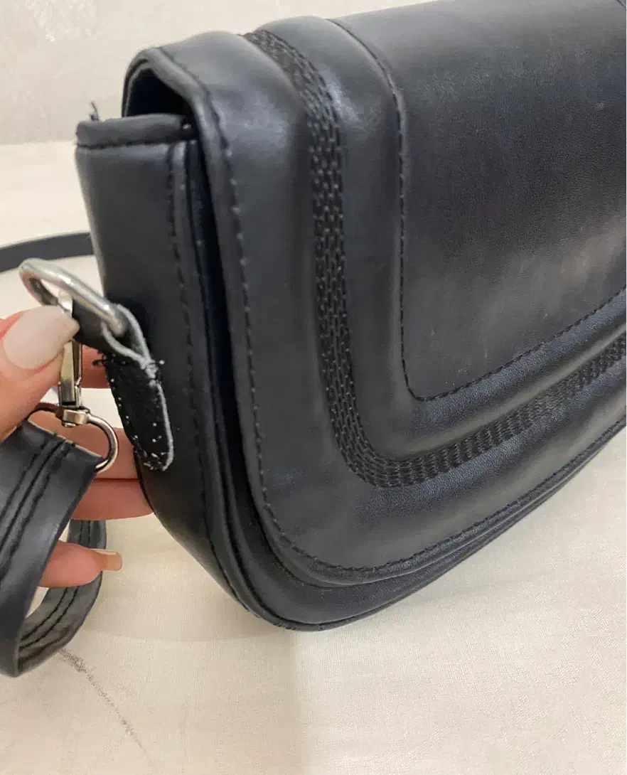 کیف مشکی کاربردی نو و سالم|کیف، کفش، کمربند|خرم‌آباد, |دیوار