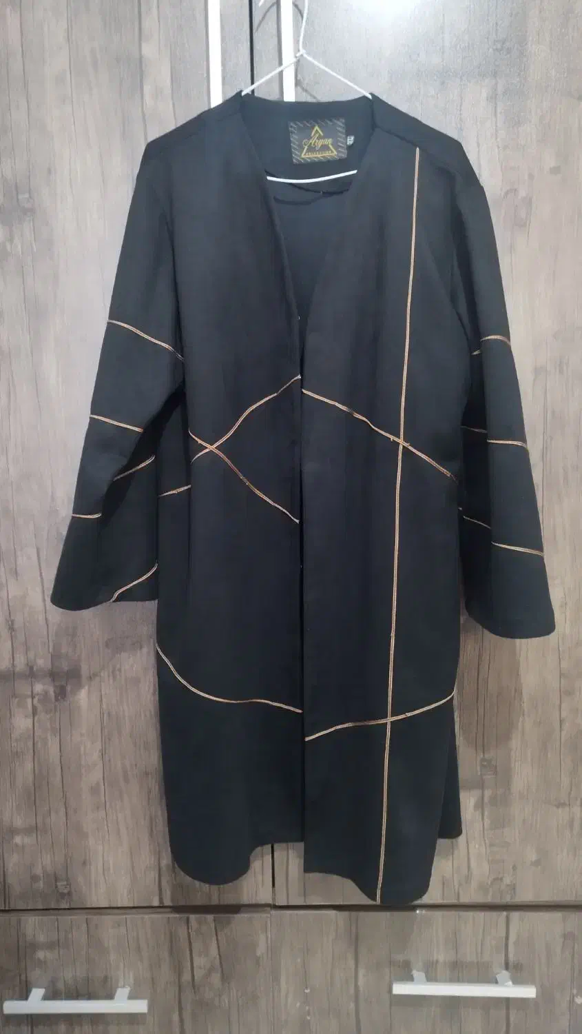 تعدادی مانتو درحد|لباس|رودسر, |دیوار