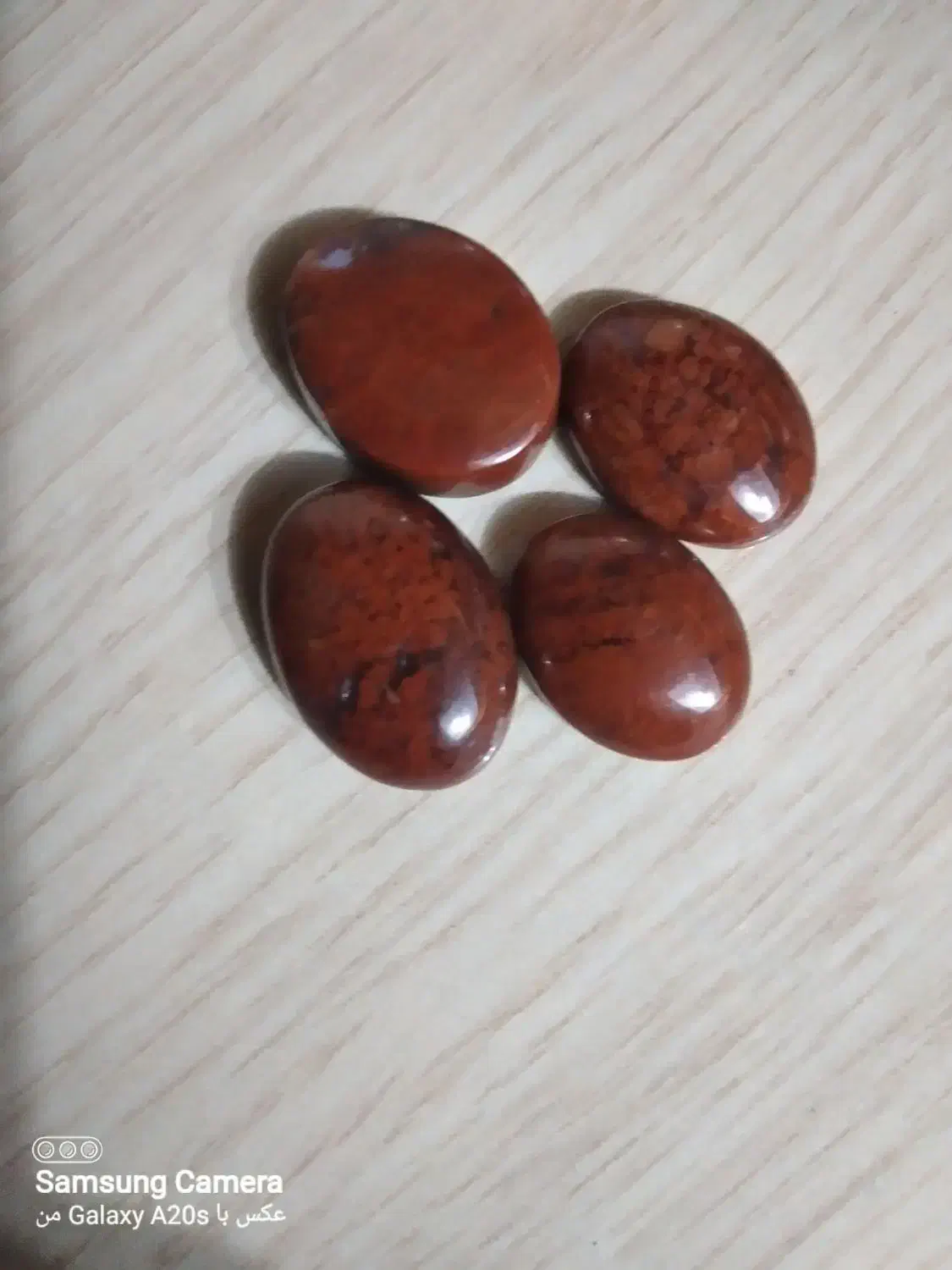 انواع سنگ و نگین|کلکسیون اشیاء عتیقه|قائن, |دیوار