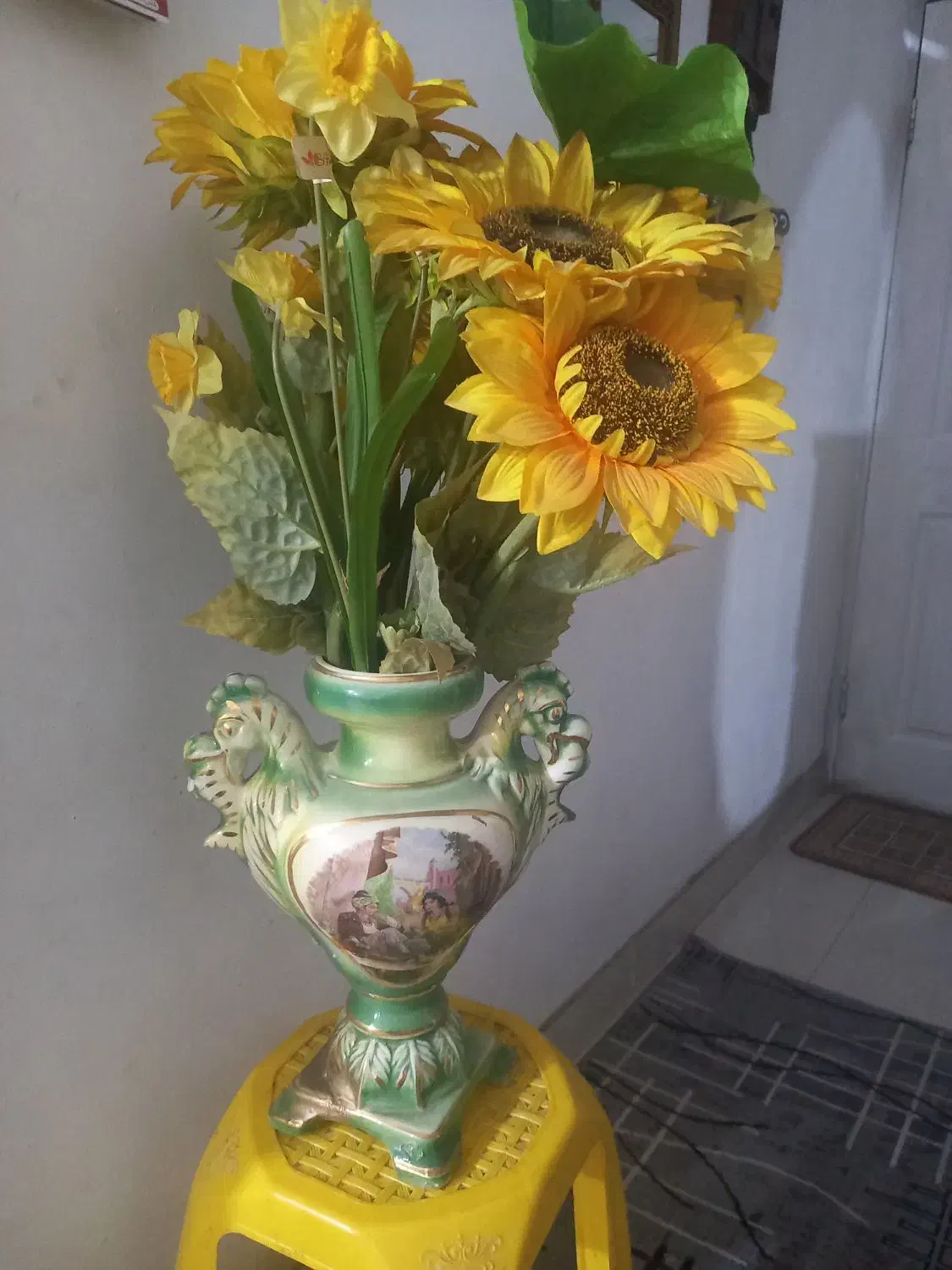 چیزای قدیمی|کلکسیون اشیاء عتیقه|رشت, توشیبا|دیوار