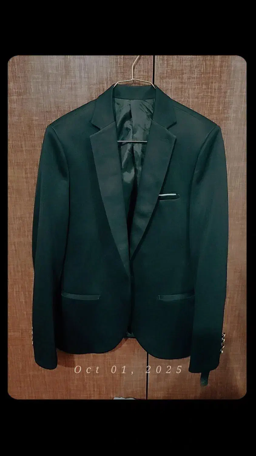 شادگان|لباس|شادگان, |دیوار