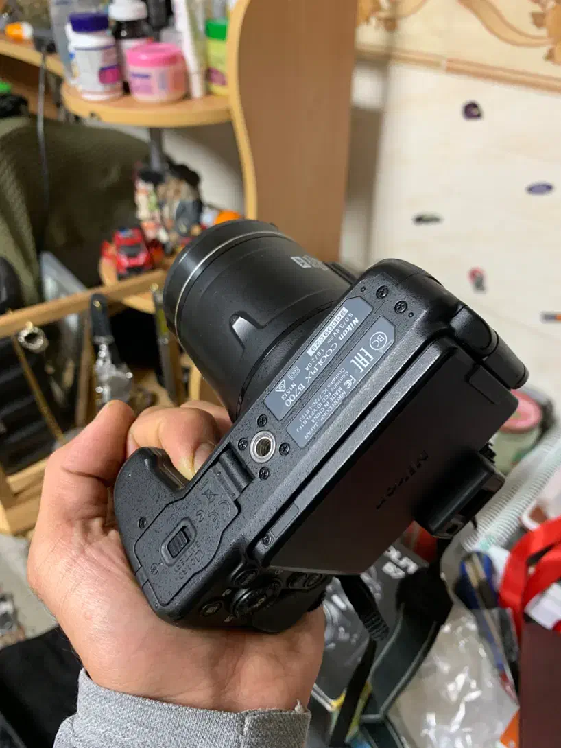 دوربین عکاسی نیکون|دوربین عکاسی و فیلم‌برداری|شیراز, آزادگان|دیوار