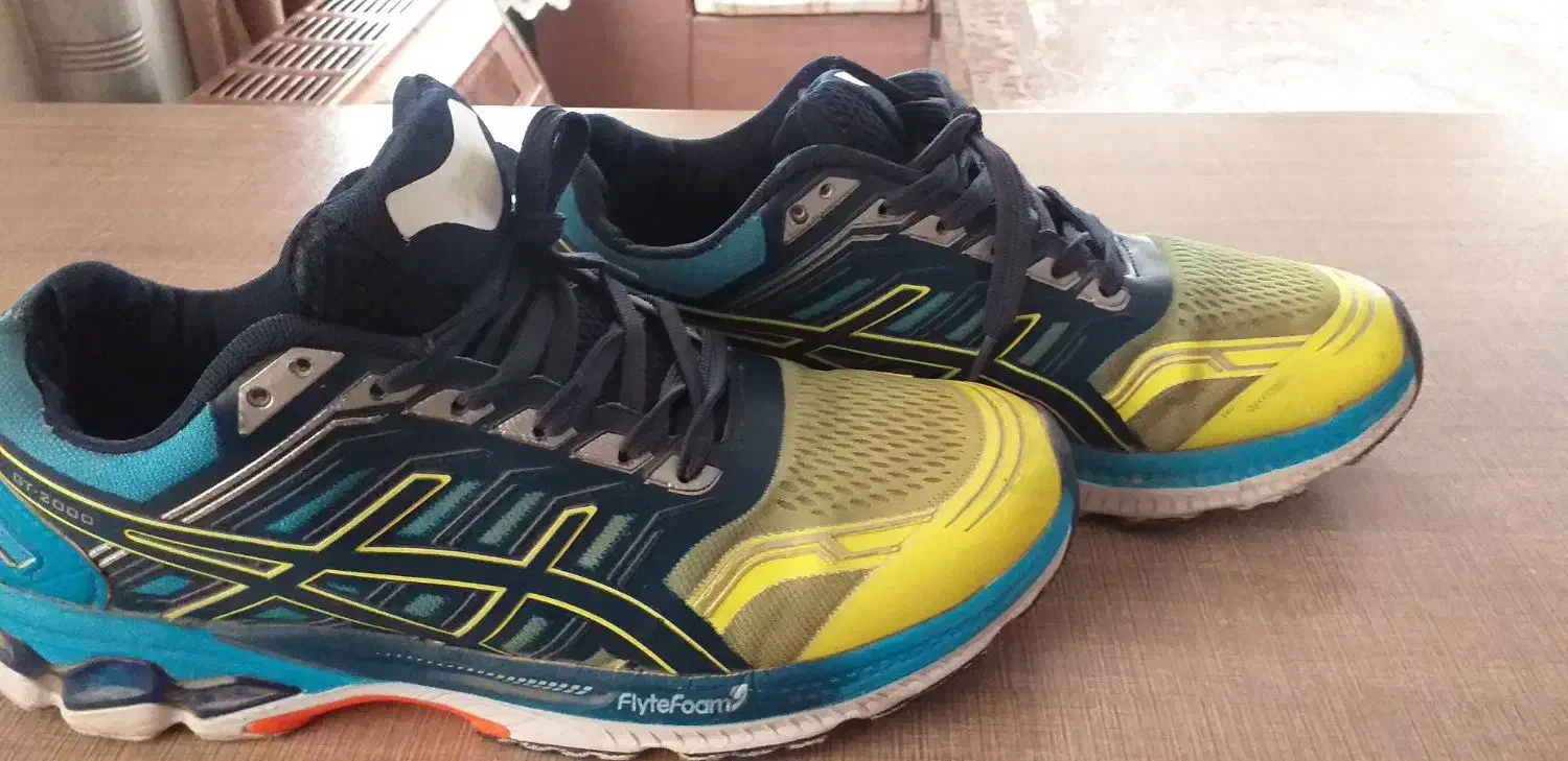 کتونی سایز ۴۳|کیف، کفش، کمربند|بومهن, |دیوار