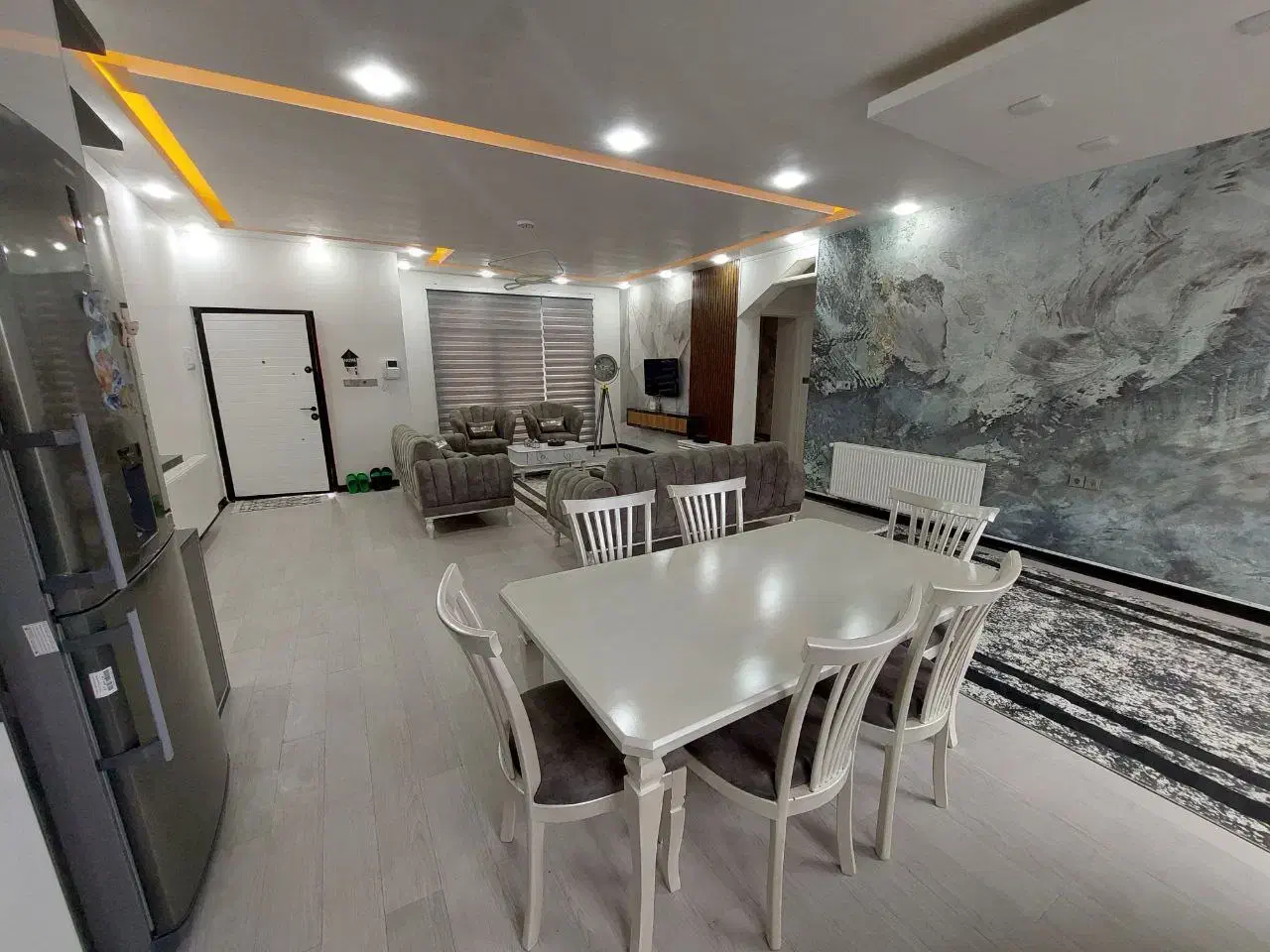 اجاره ی ویلا مستقیم از مالک|اجارهٔ کوتاهمدت ویلا و باغ|زیباکنار, |دیوار